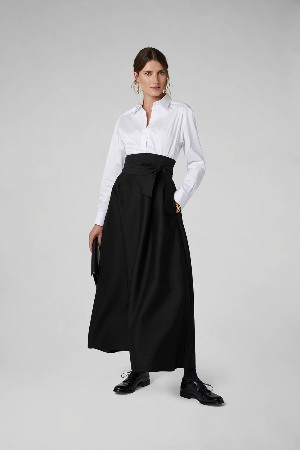 Jasper Conran "Gwen" Wool Silk Skirt in Black