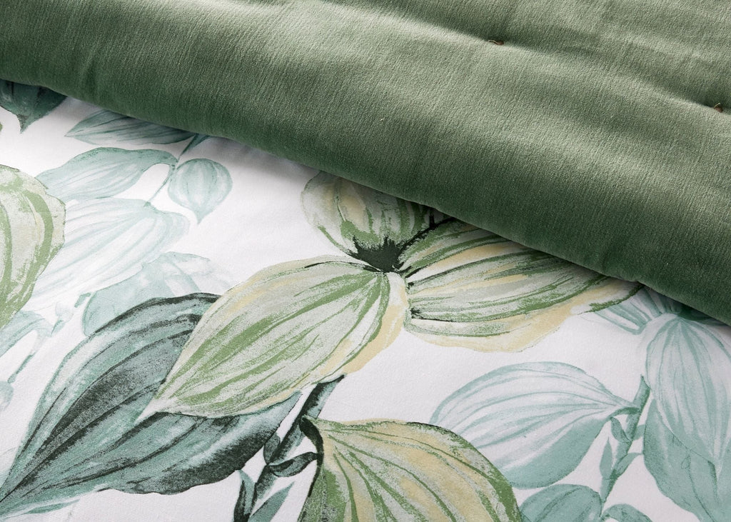 Christy "Hartley" Comforter & Sheet Sets in Jade (Green)