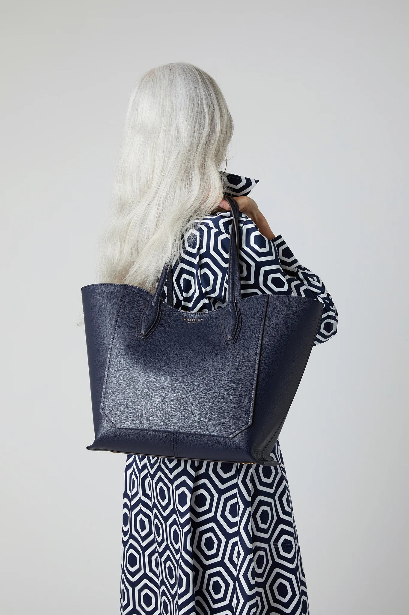 Jasper Conran "Bryn" Leather Tote Bag in Navy