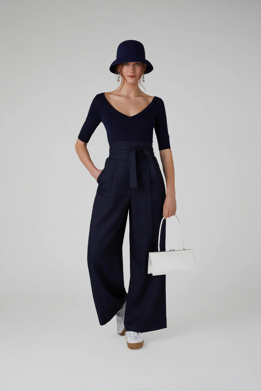Jasper Conran "Hannah" Wide Leg Linen Blend Trouser in Navy