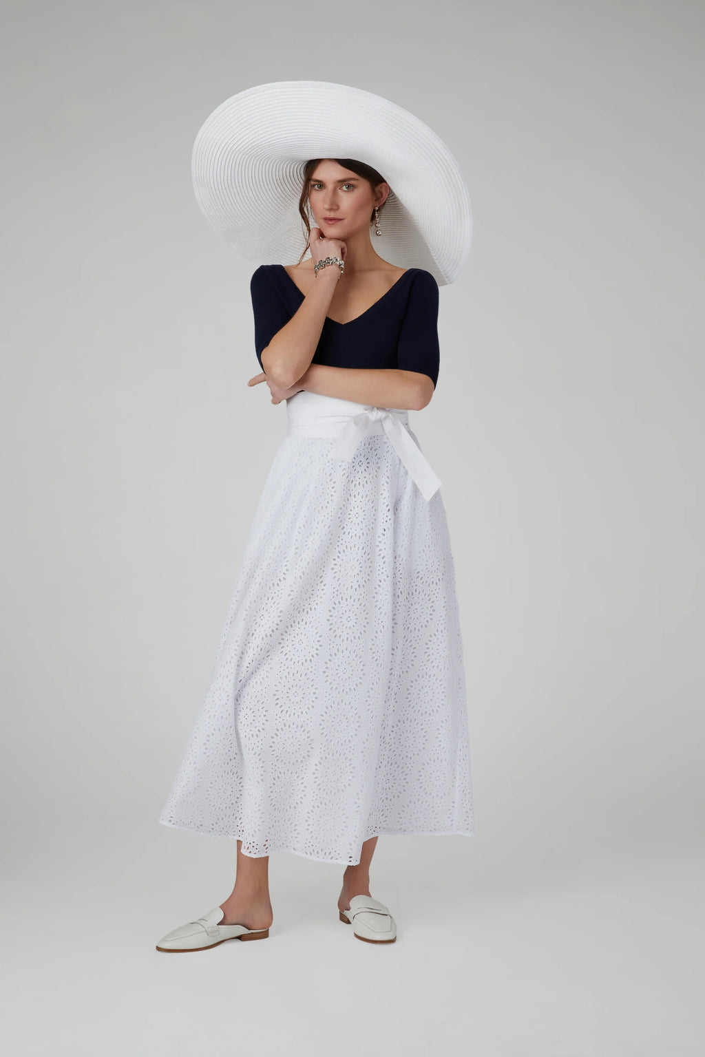 Jasper Conran "Hattie" V Neck Knitted Jumper Merino Wool in Navy