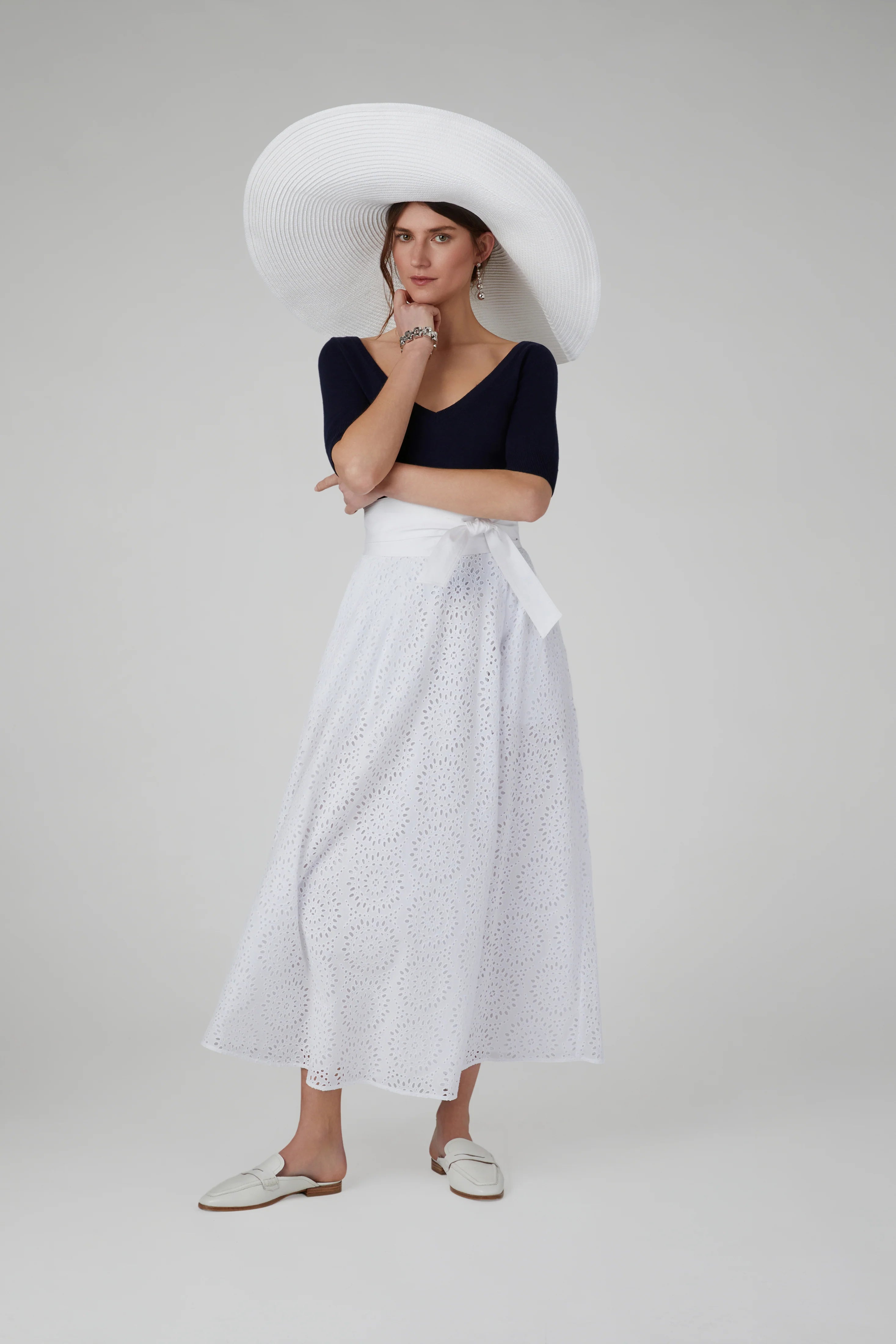 Jasper Conran "Hattie" V Neck Knitted Jumper Merino Wool in Navy