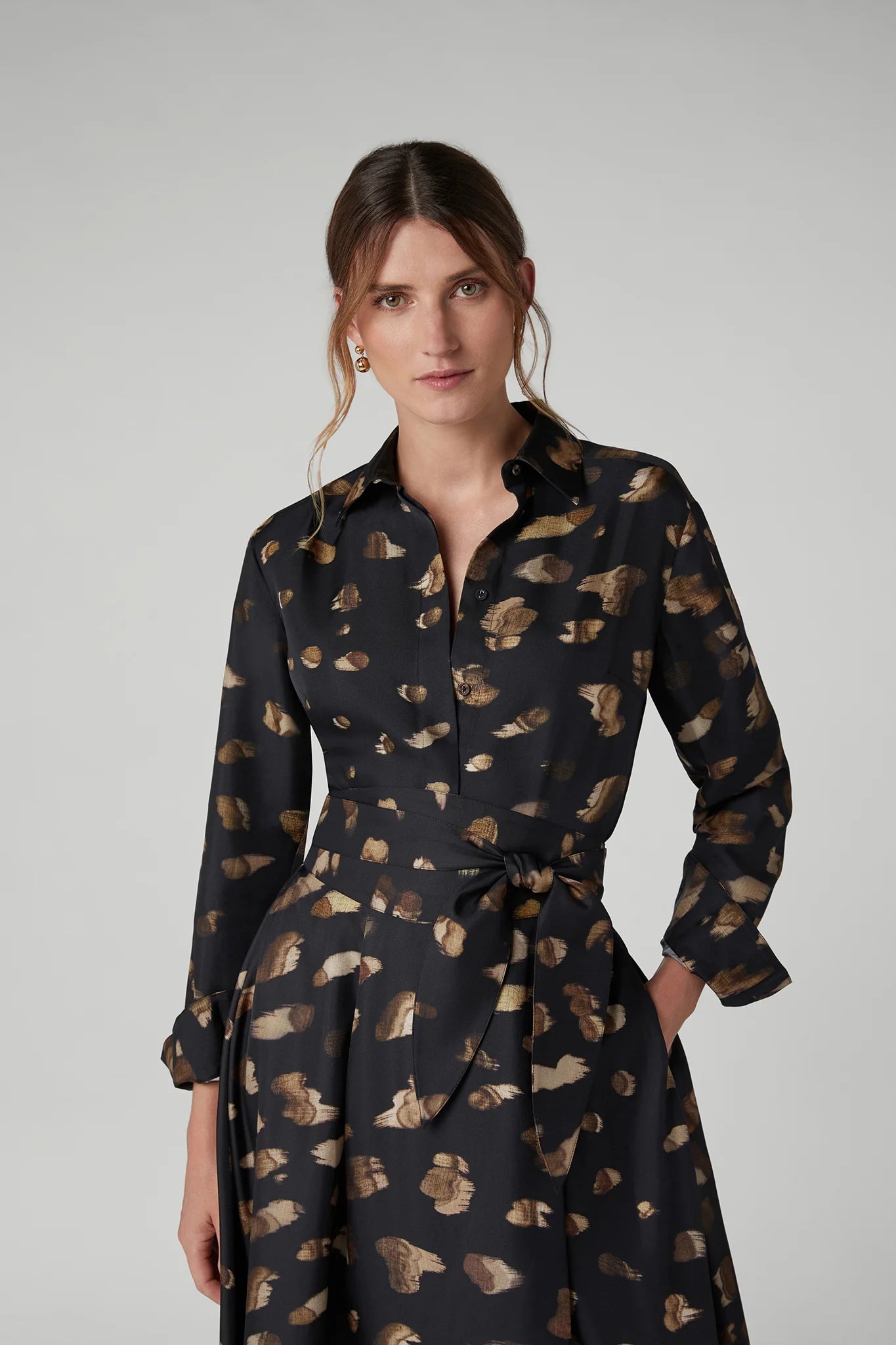 Jasper Conran "Isabella" Silk Twill Printed Shirt in Brown