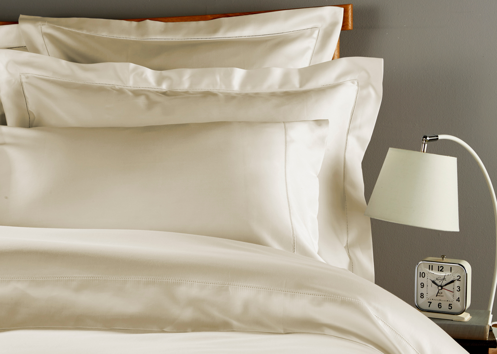 Christy Premium "900 Thread Count Picot" Bed Linen in Cream