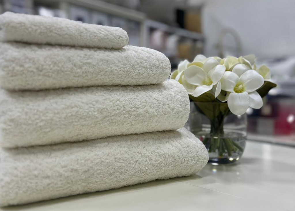 Linen Obsession "Ritual" Bath Towels Collection in Raw (Cream)