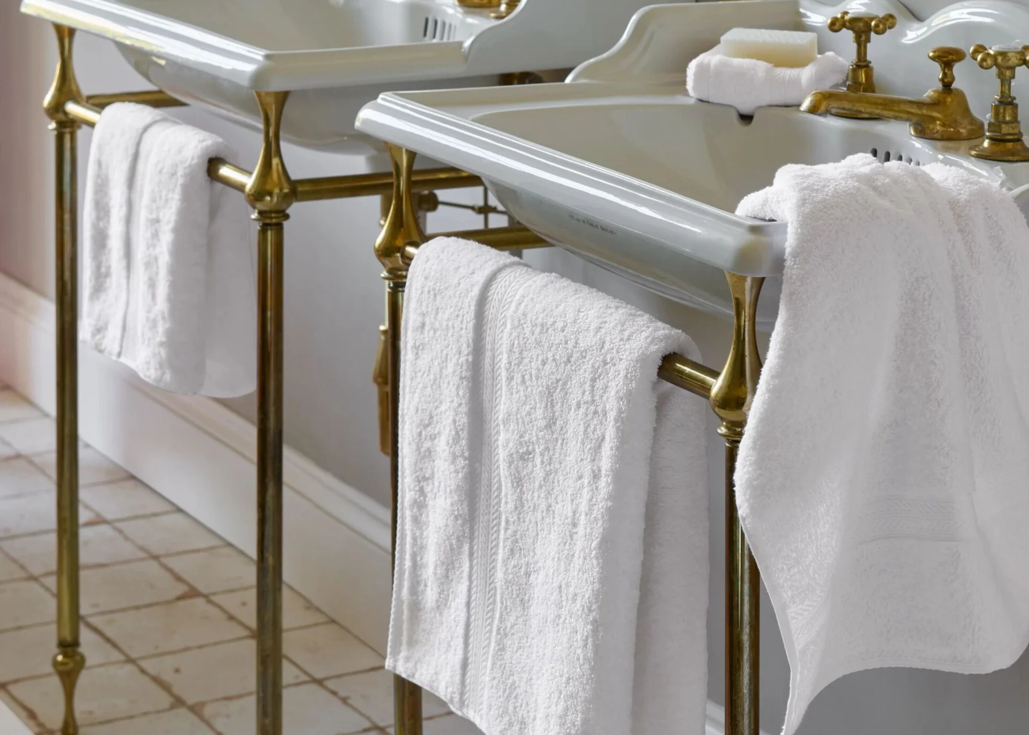 Christy "Renaissance" Egyptian Cotton Bath Towels Collection in White
