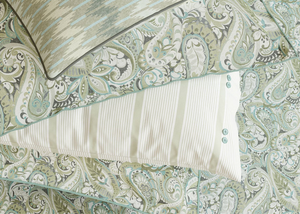 Bedeck of Belfast "Alessie" Duvet Cover and Oxford Pillowcase in Green