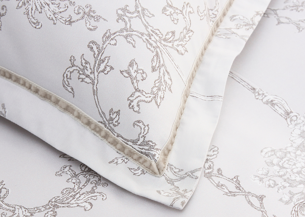 Christy "Ambroise Oyster" Quilted Bedspread & Pillowcase Set in Cream / Silver