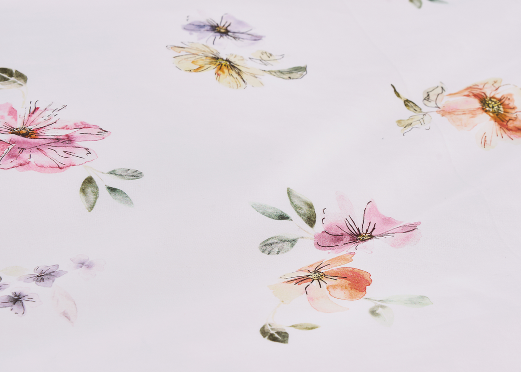 Christy "Arabella" Bedspread & Pair Pillow sham Quilted in Multi