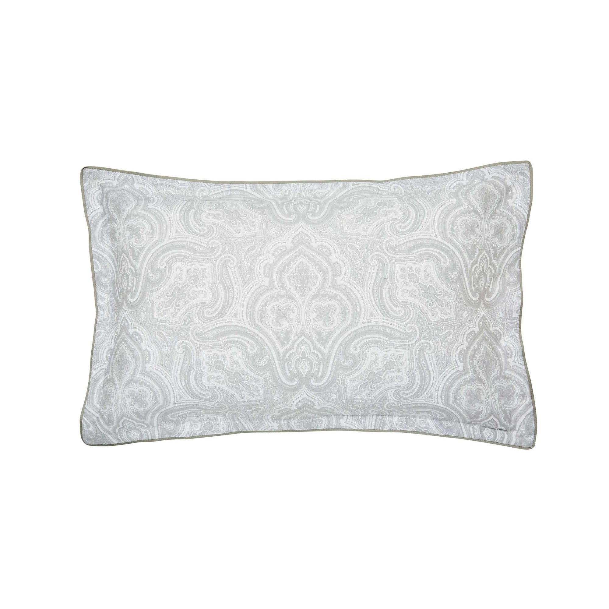 Amalia Duvet Cover Set in Silver/White