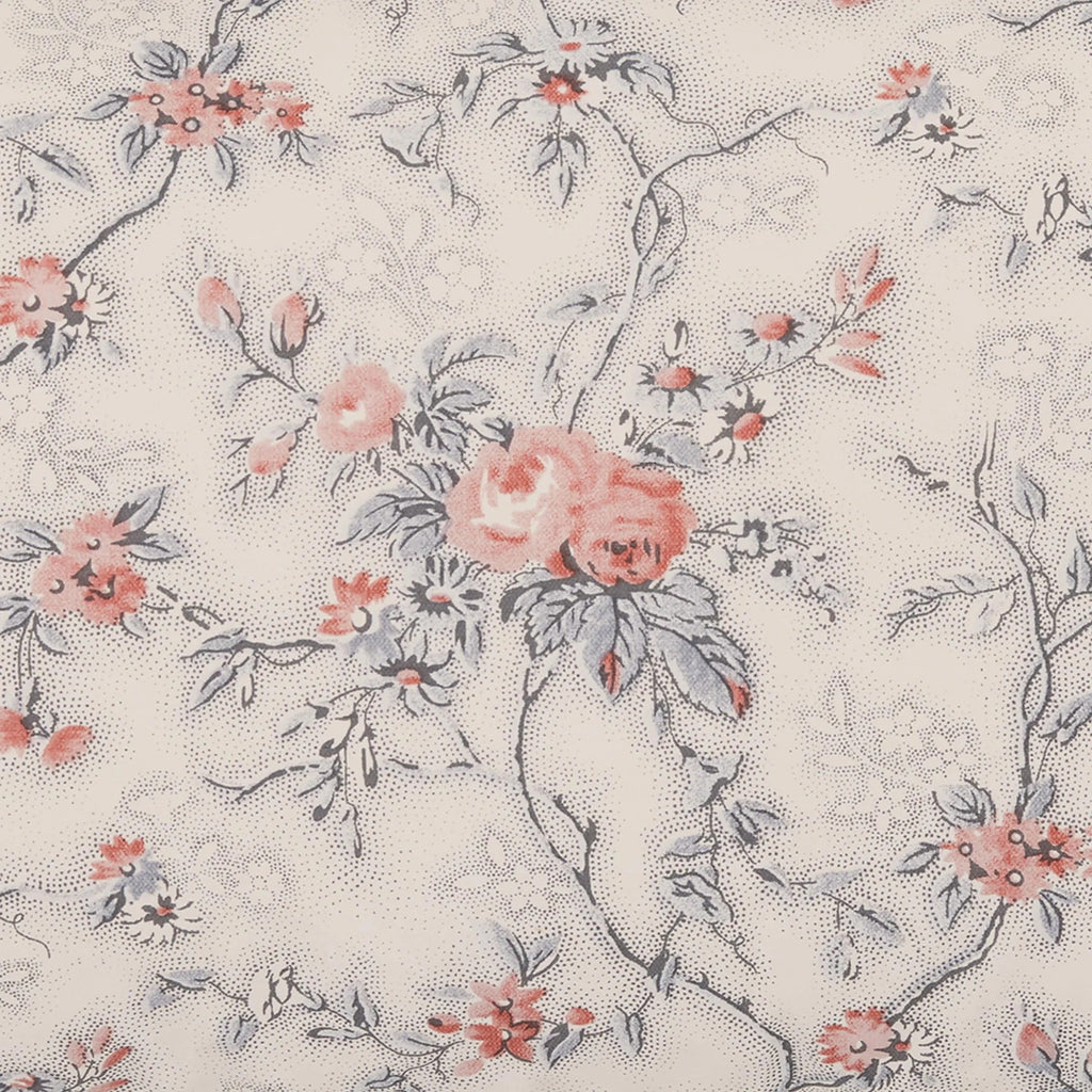 Estelle Duvet Cover Set in Red