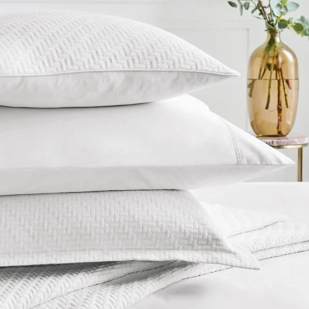 Andaz Square Pillow Sham in White