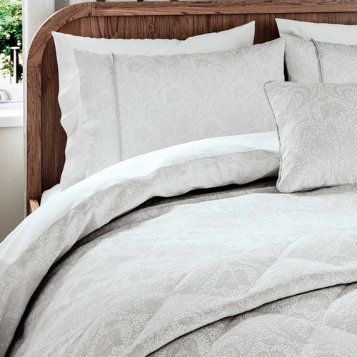 Bedeck of Belfast "Ashleigh" Duvet Cover and Oxford Pillowcase in Platinum