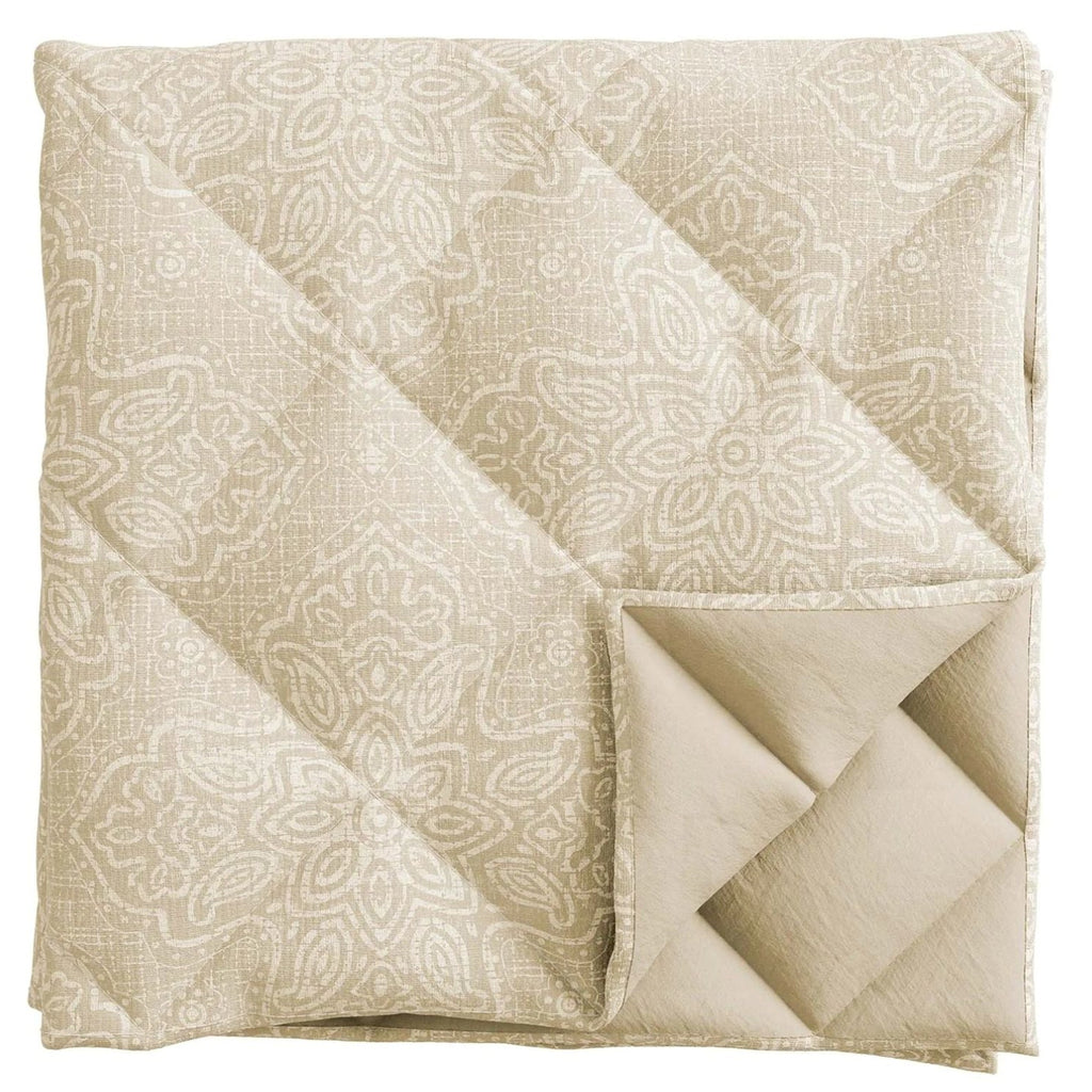 Layla Quilted Bedspread in Soft Gold