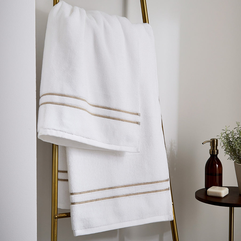 Bedeck of Belfast "Murano" Bath Towels in White/Truffle