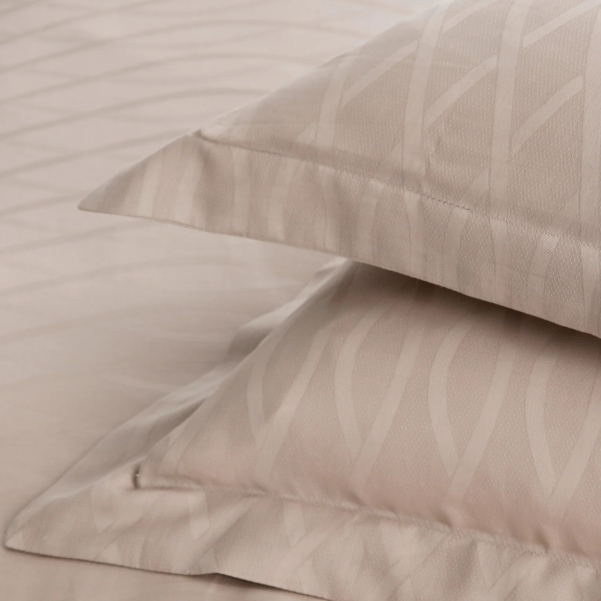 Bedeck of Belfast "Ravello" Duvet Cover Set in Truffle