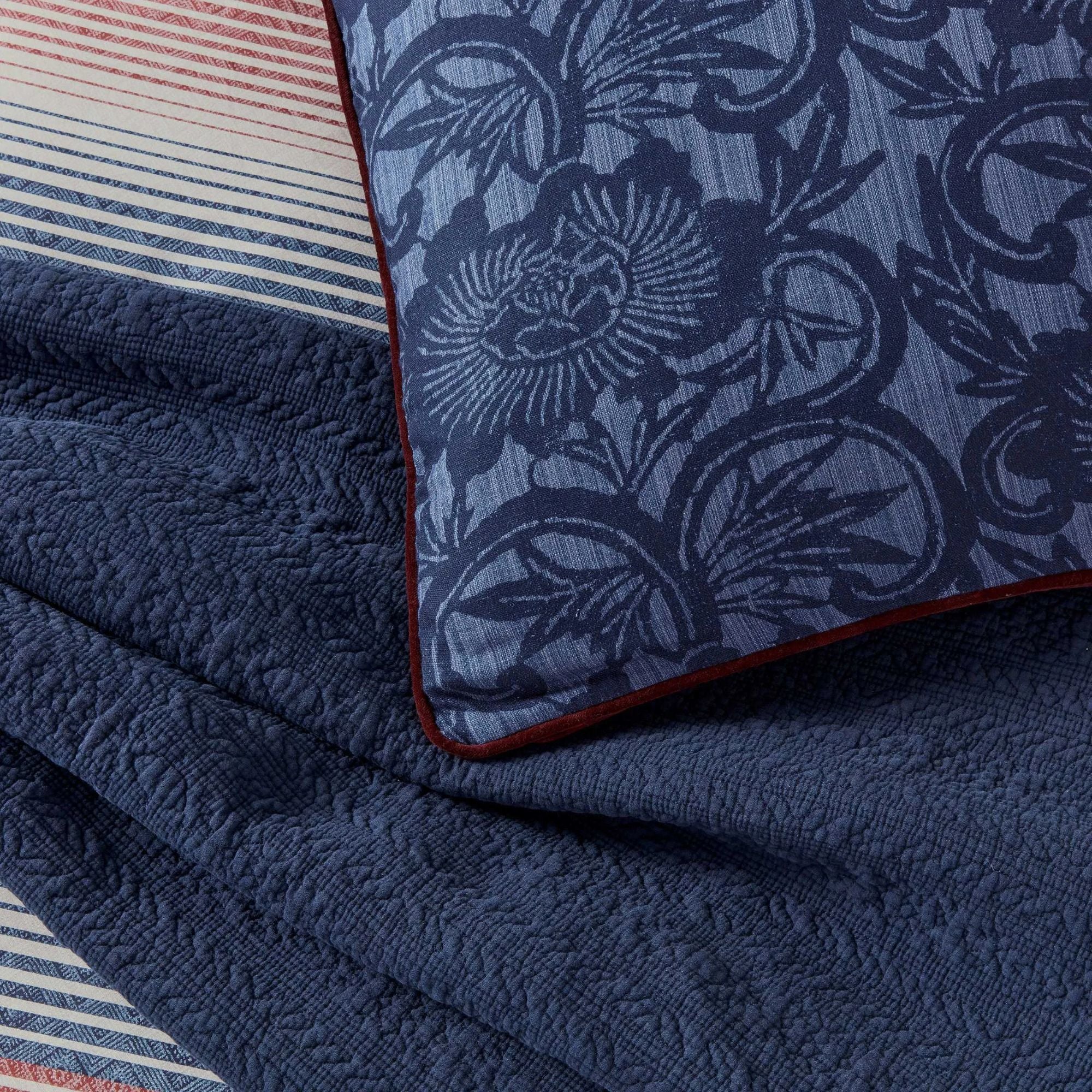 Stafford Quilted Throw in Navy