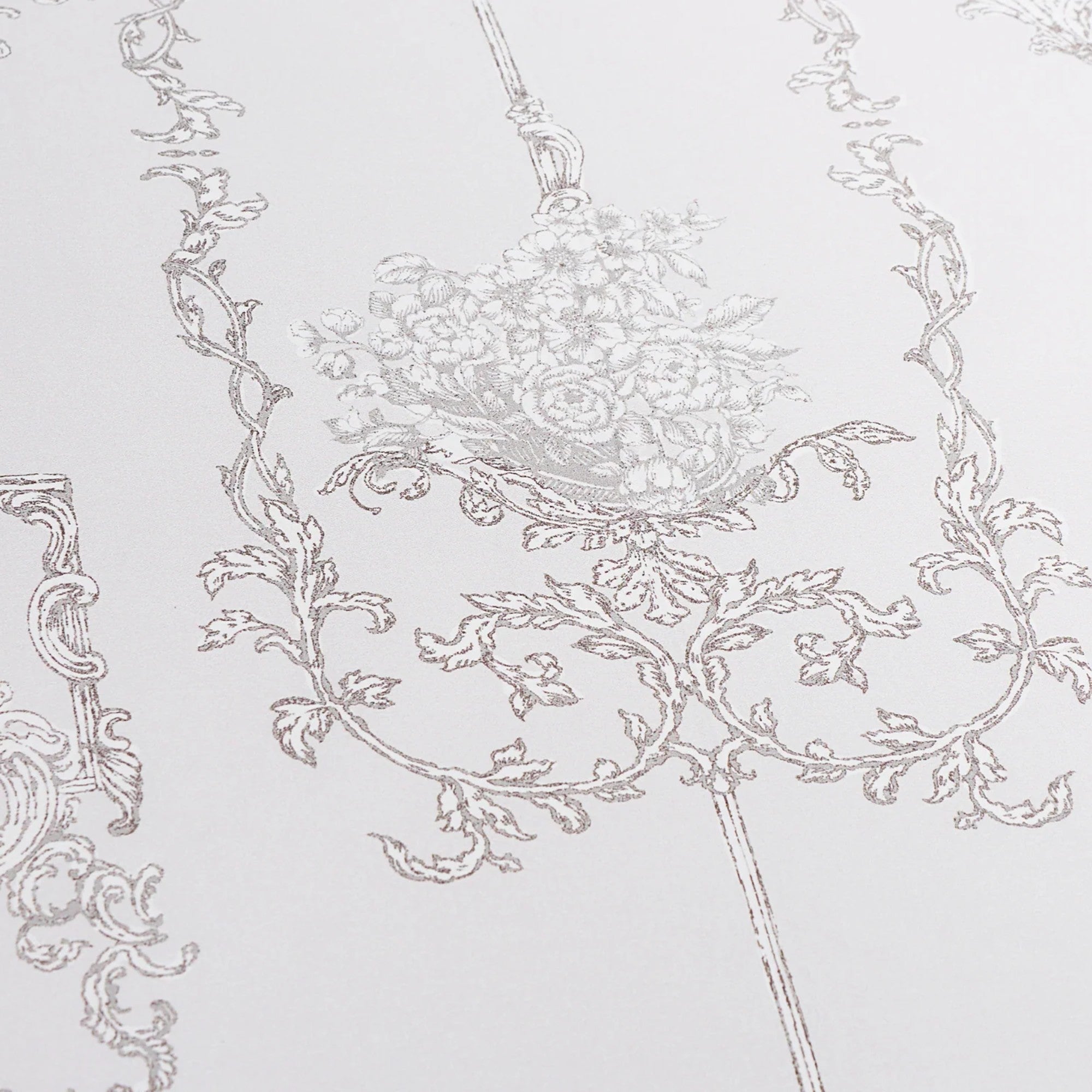 Christy "Ambroise Oyster" Duvet Cover Set in Cream / Silver