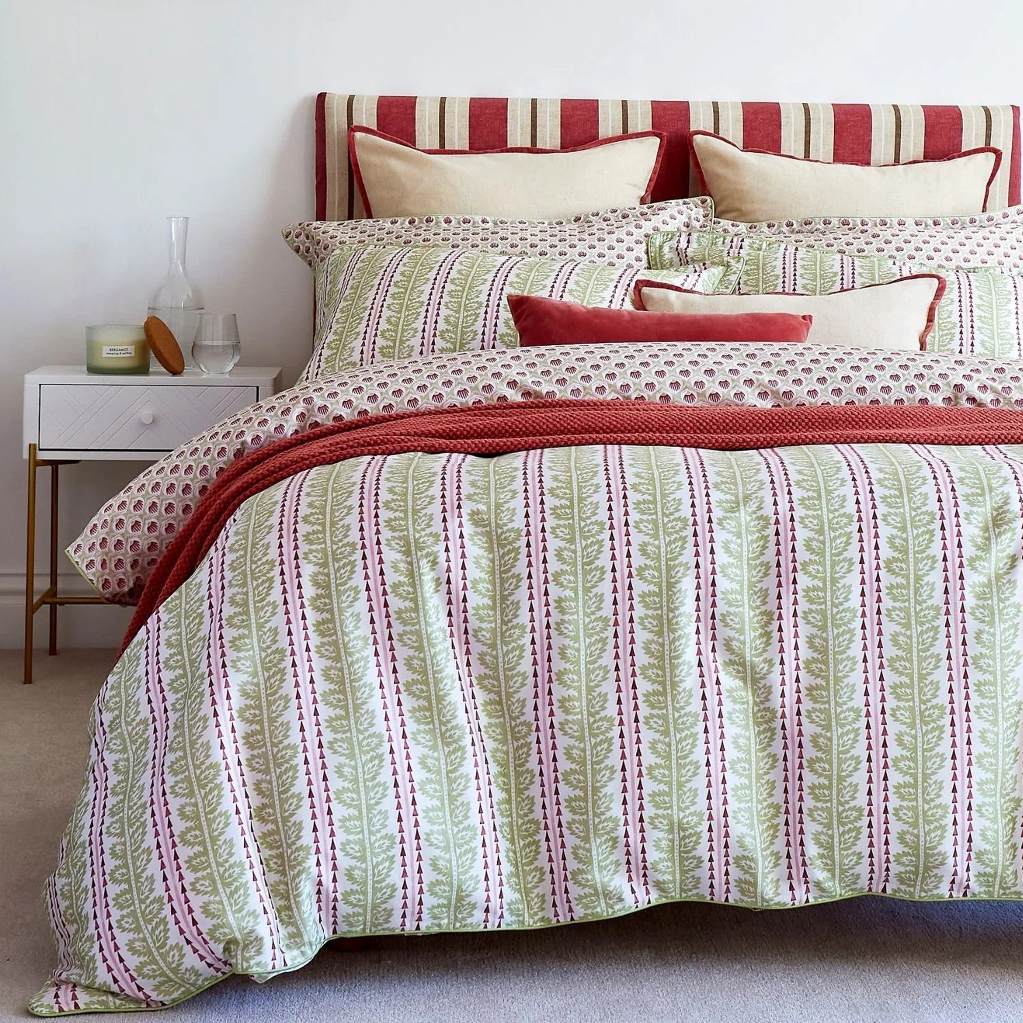 Christy "Folia" Duvet Cover Sets in Celery