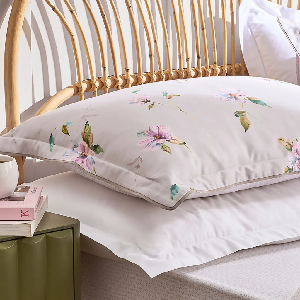 Christy "Perdita" Duvet Cover Set in Blush
