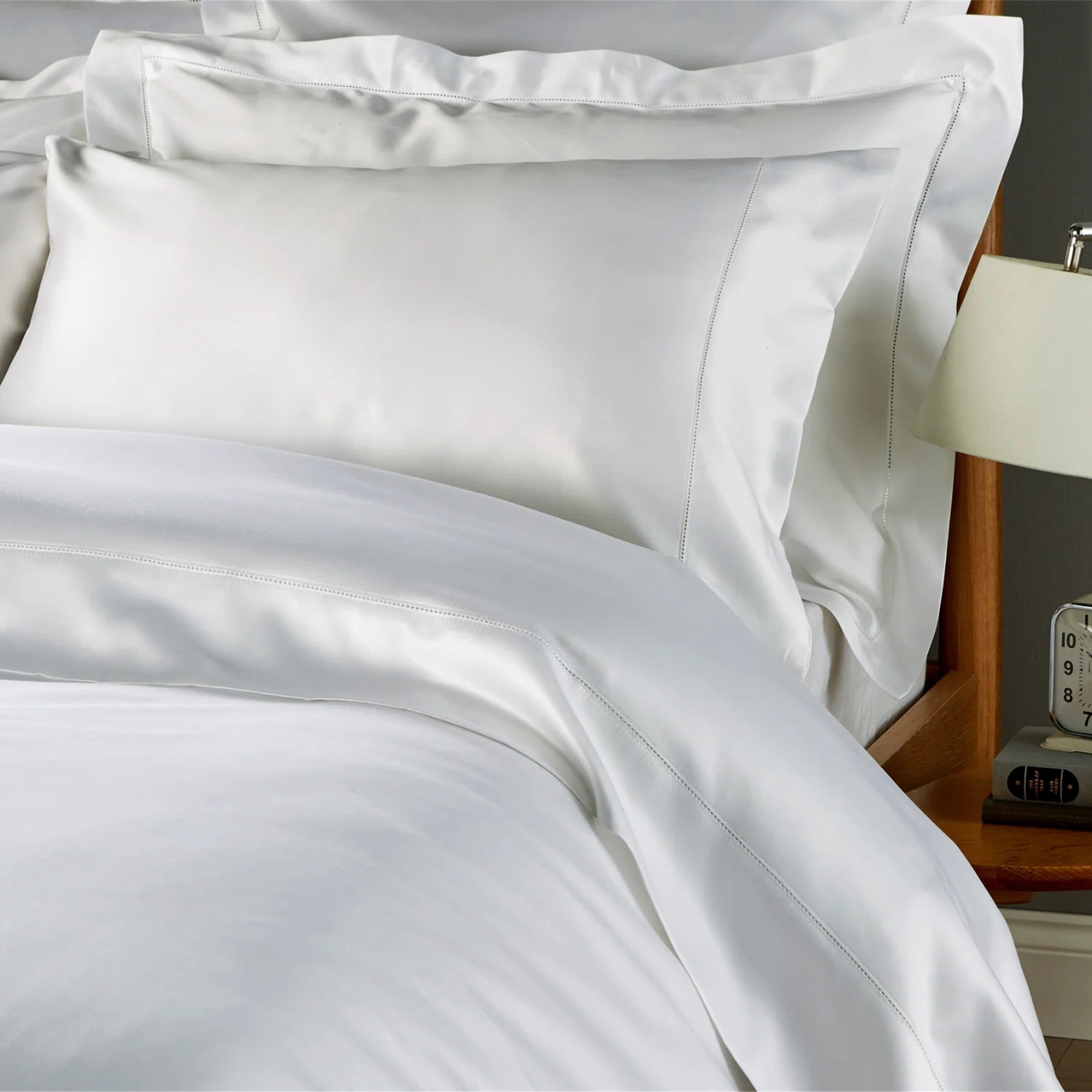 Christy Premium "900 Thread Count Picot" Bed Linen White
