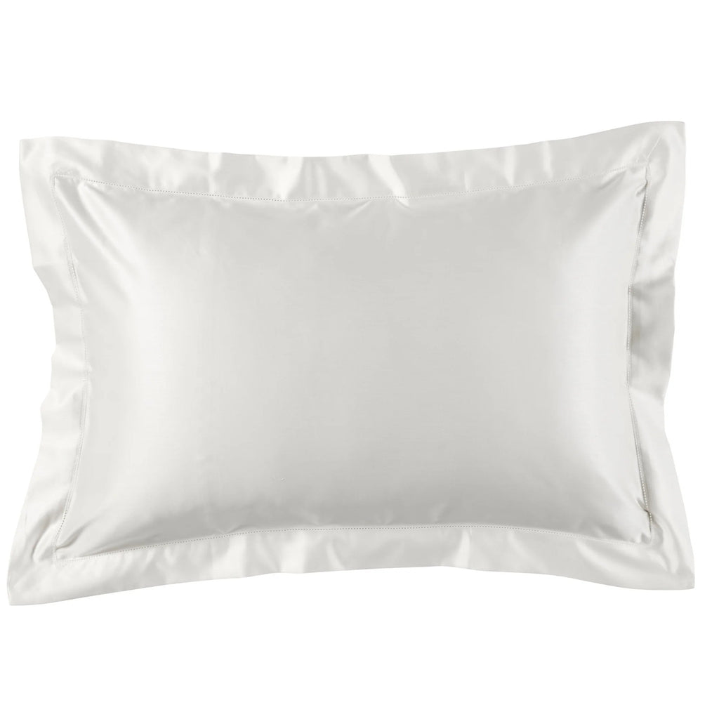 Christy Premium "900 Thread Count Picot" Bed Linen White