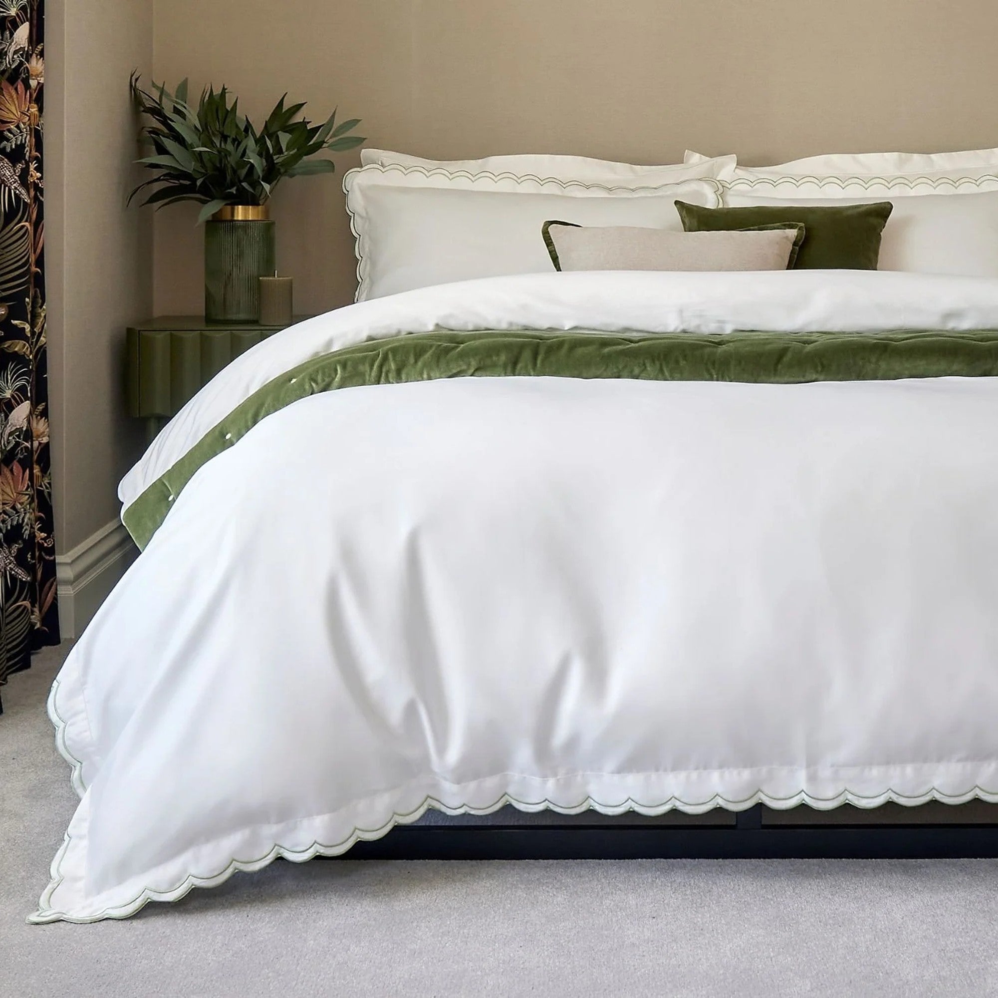 Christy "Scallop Edge" Duvet Cover Sets in Matcha