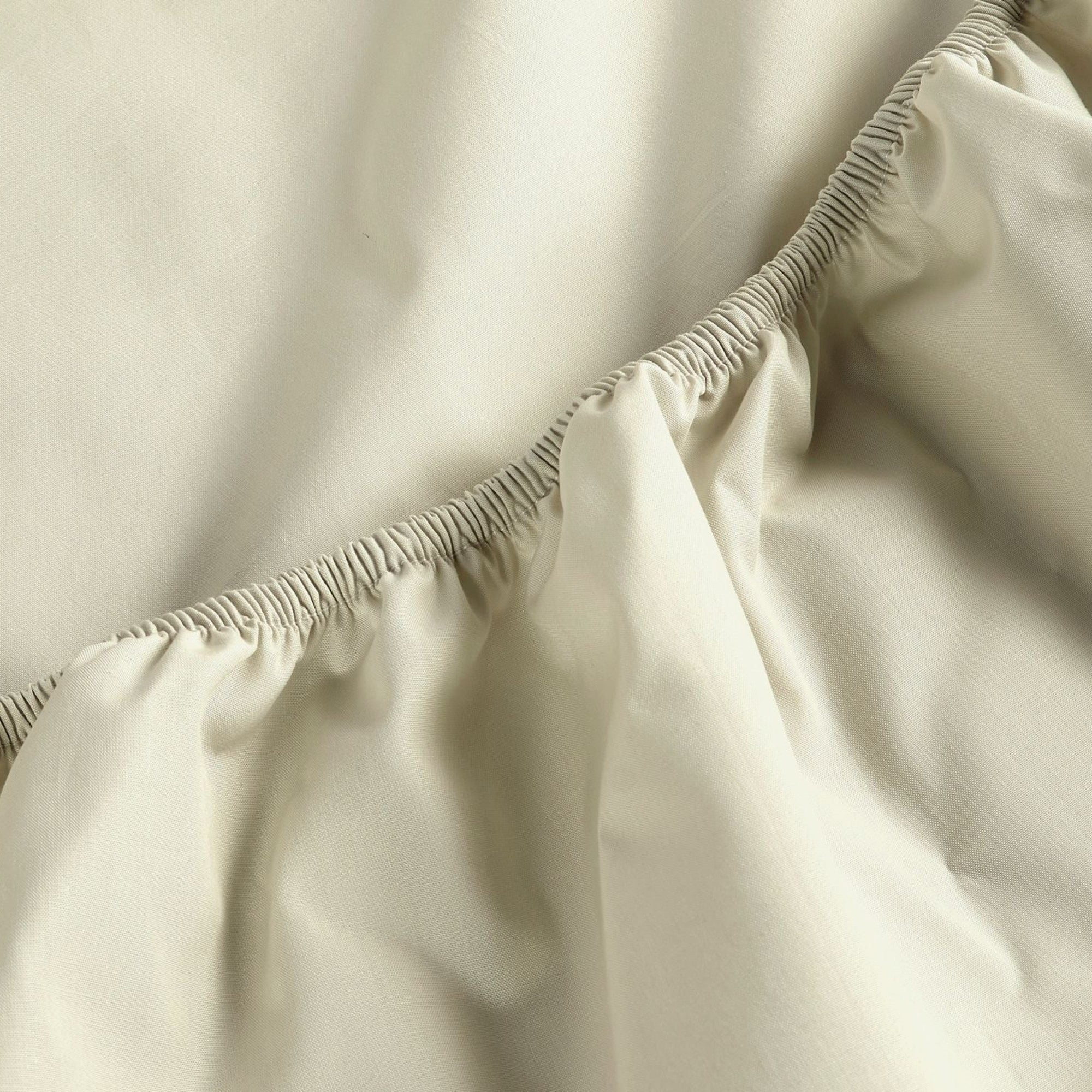 200TC Organic Plain Dyed Sheets & Duvet Covers in Hazelnut