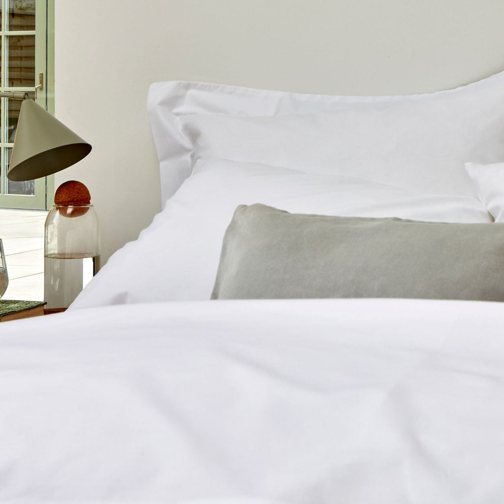 200TC Organic Plain Dyed Sheets & Duvet Covers in White