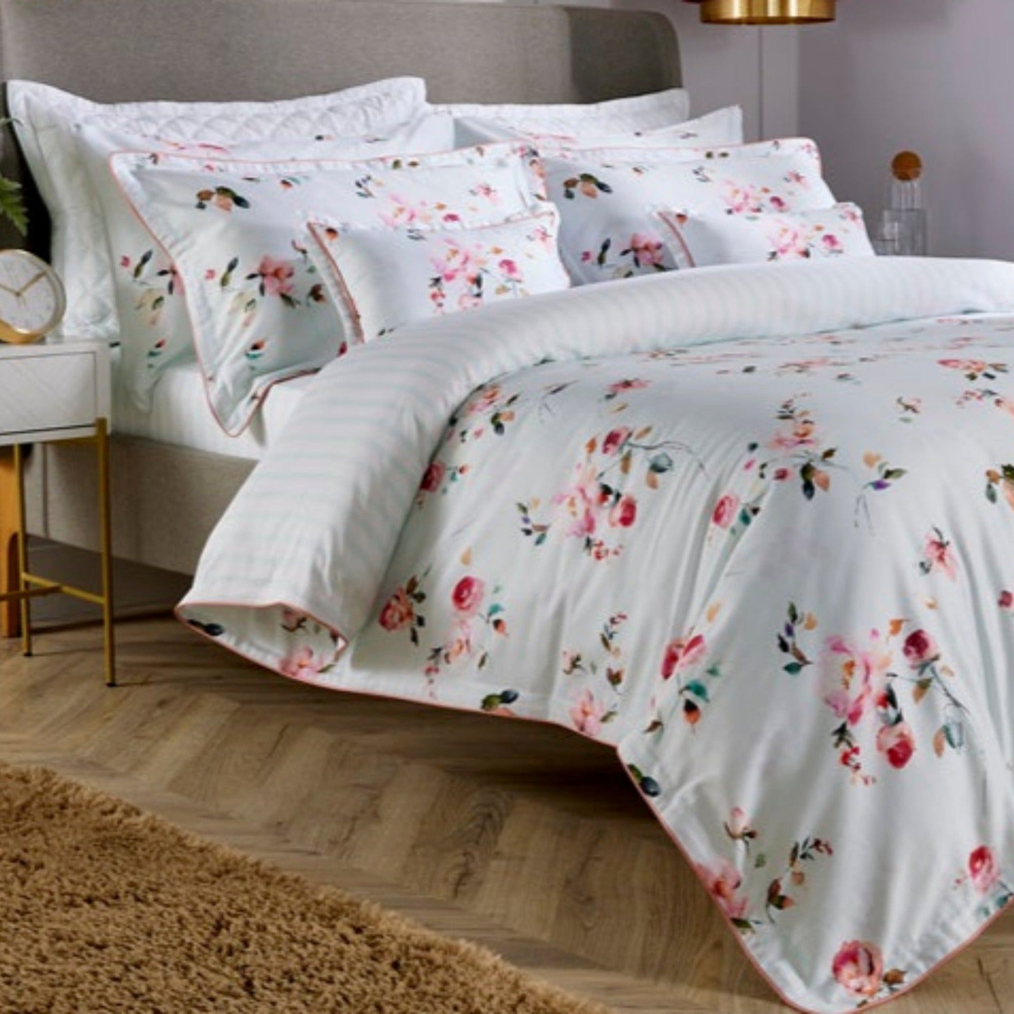 Clarence 11 Pcs Comforter Set in Ruby