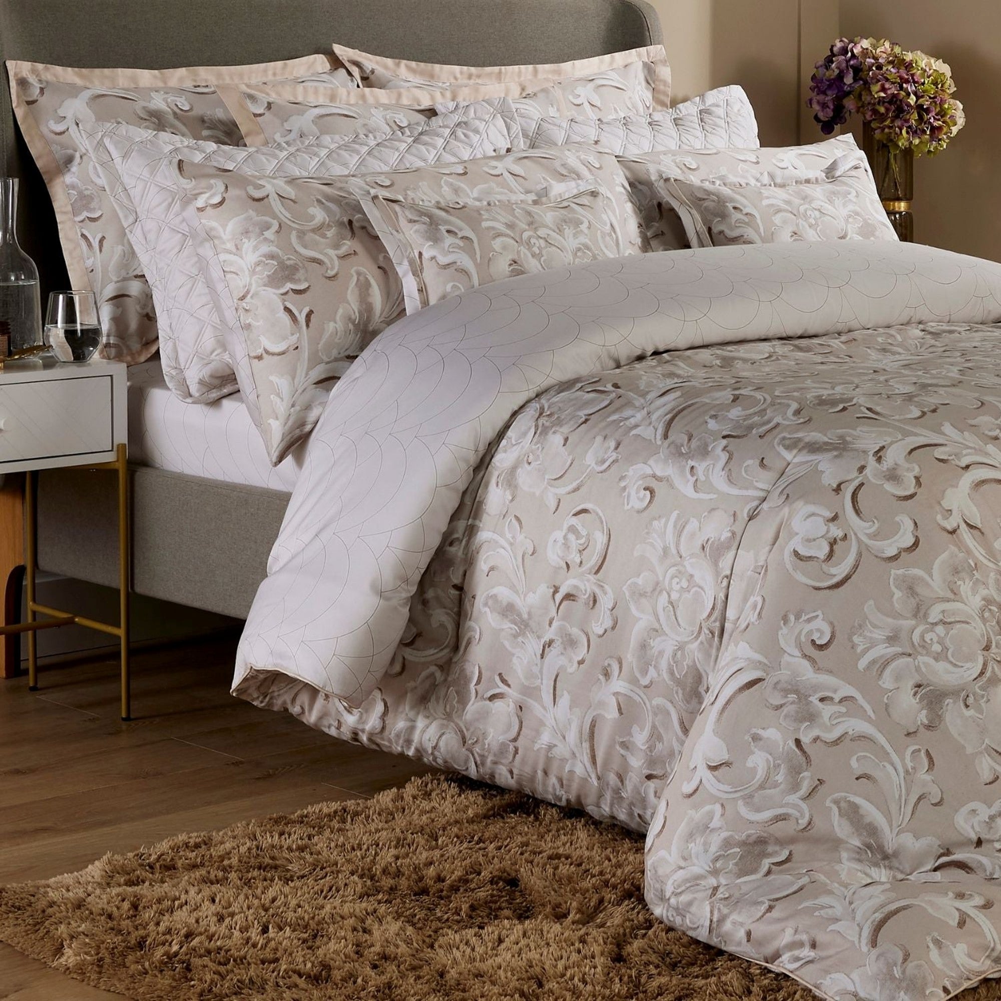 Como 11 Pcs Comforter Set in Stone