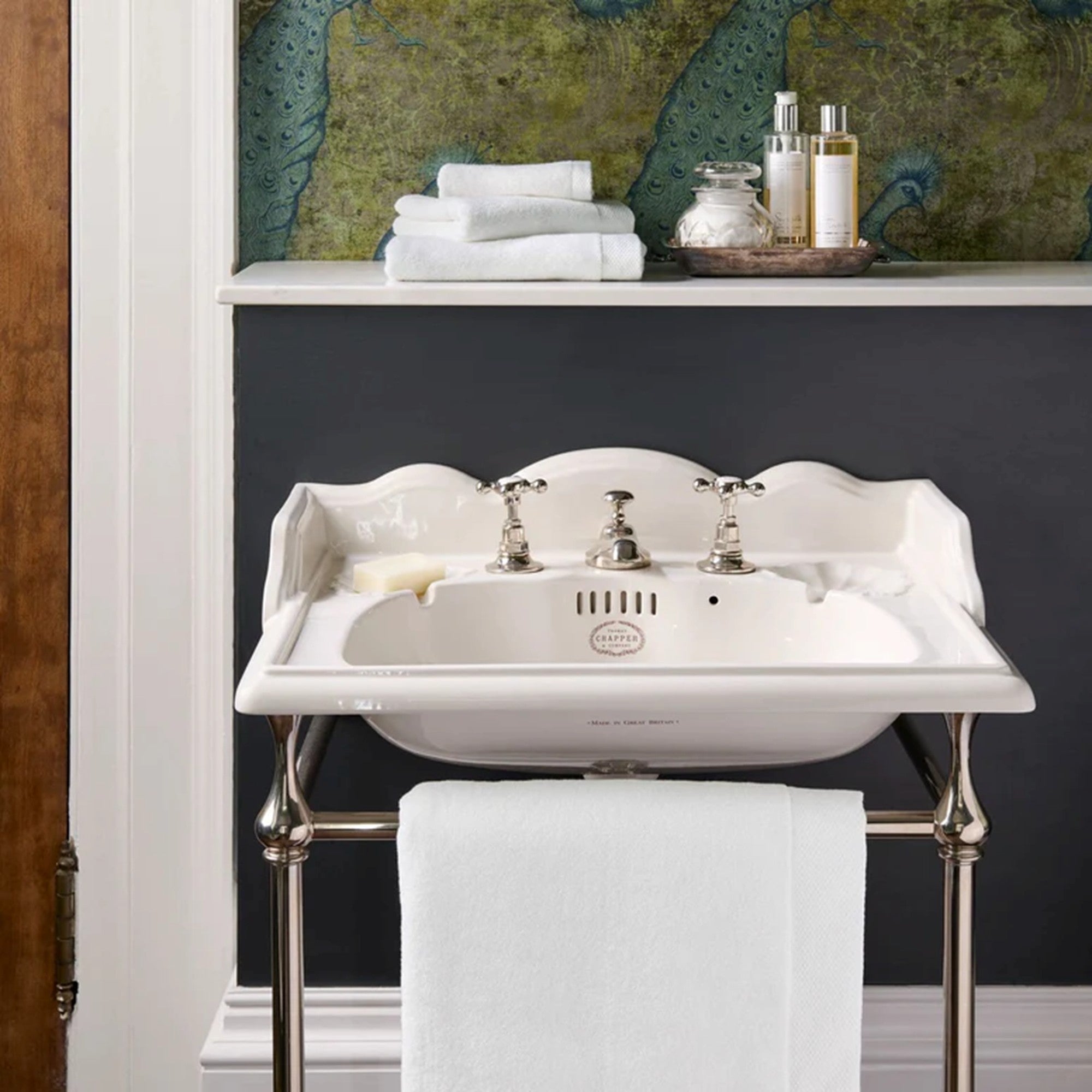Luxe Towel Collection in White