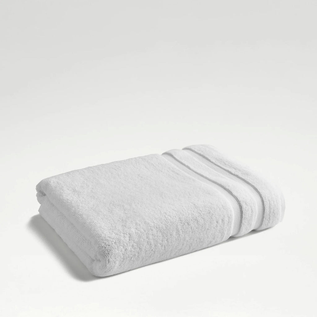 Signum Combed Cotton Towel Collection in White