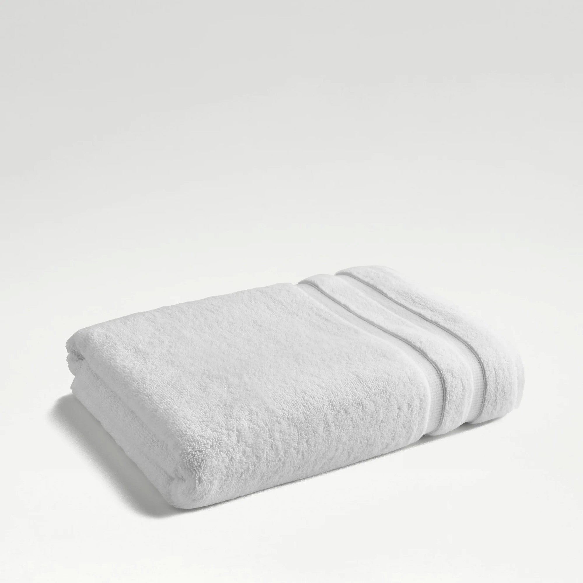 Signum Combed Cotton Towel Collection in White