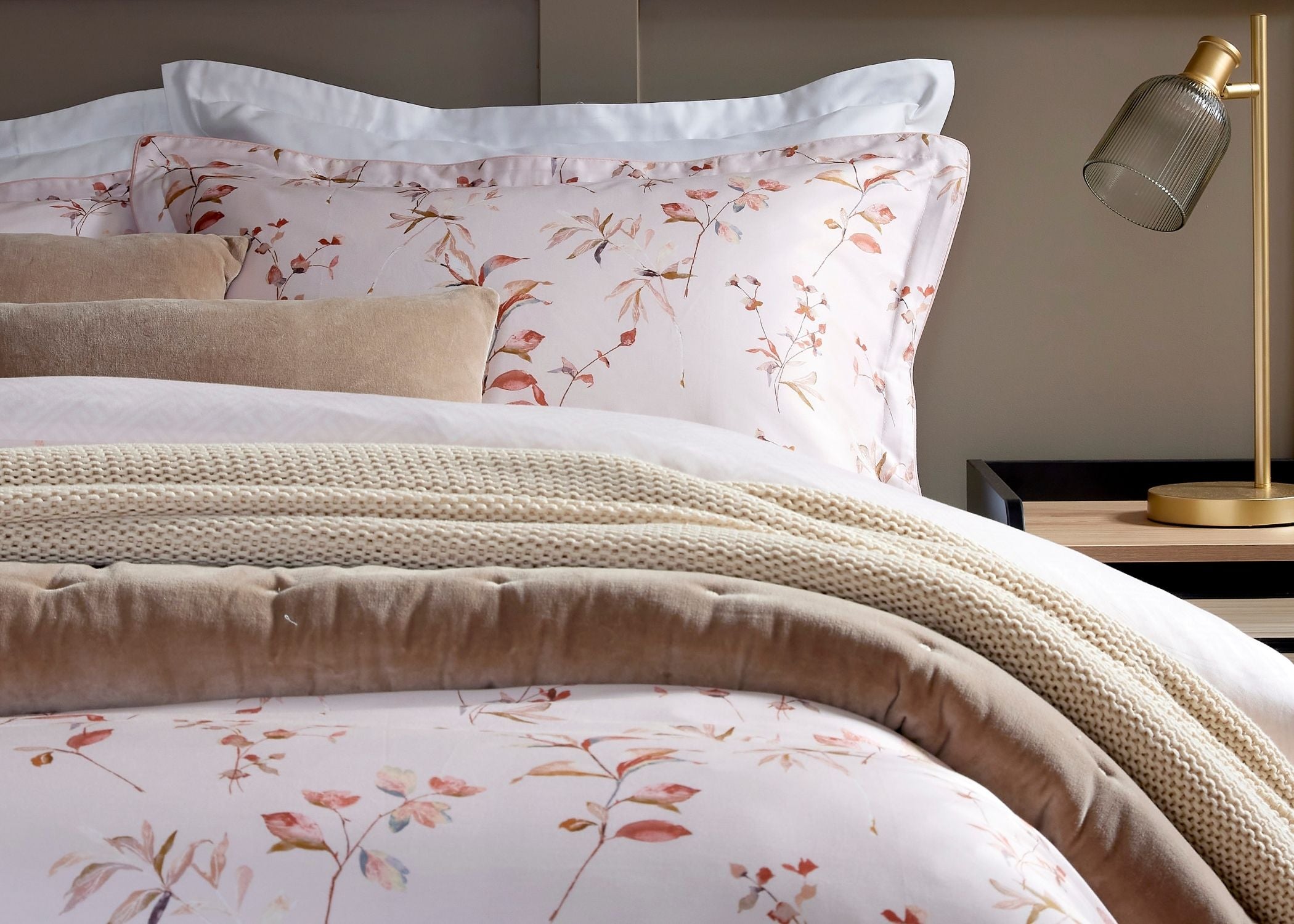 Christy "Hampton" Comforter & Sheet Sets in Rose
