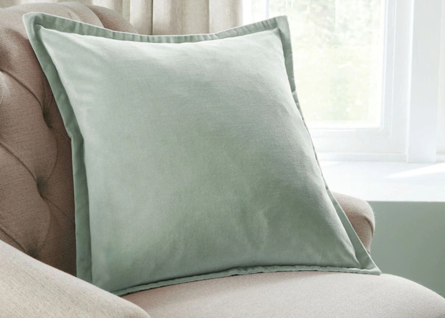 Laura Ashley "Hanya" Decorative Filled Cushion - 50 x 50 cm