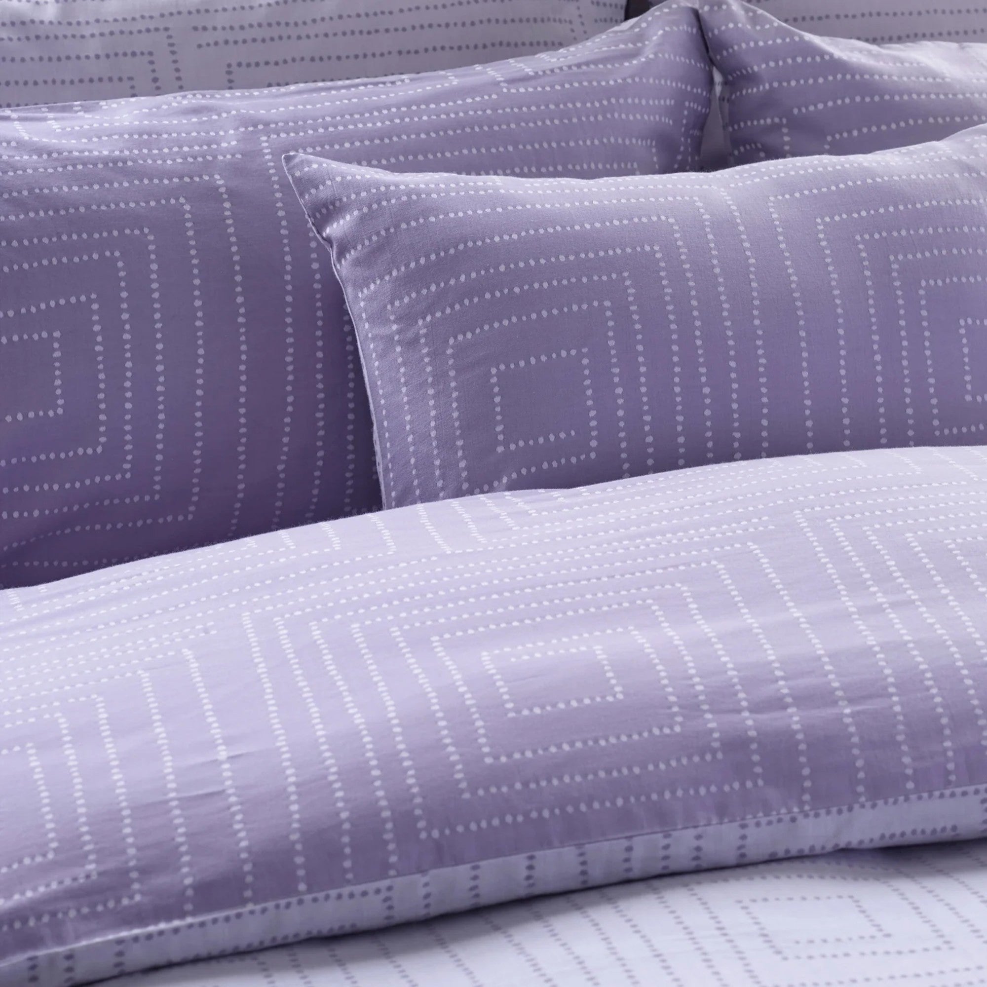 Jasper Conran "Dot to Dot" Jacquard Duvet Cover Set in Lavender