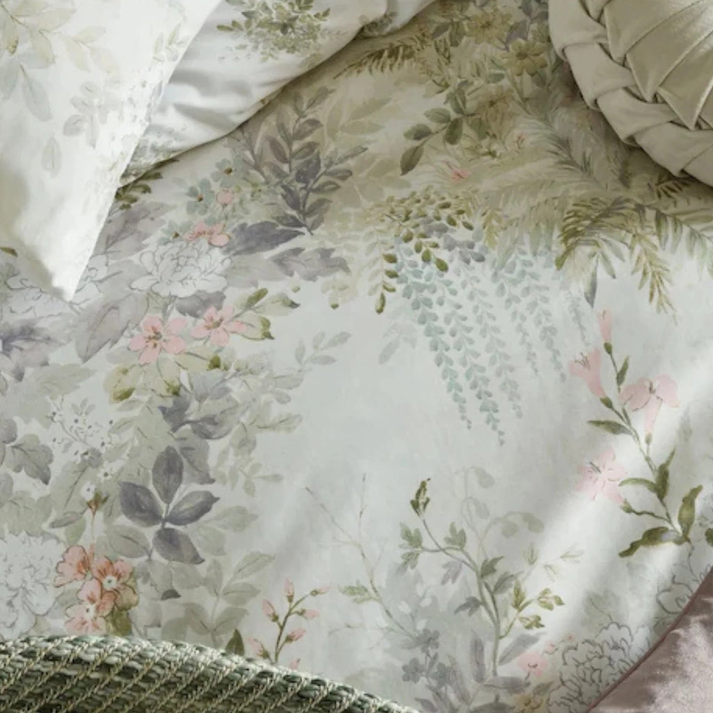 Laura Ashley "Linlithgow" Duvet Cover Set in Pale Lavender