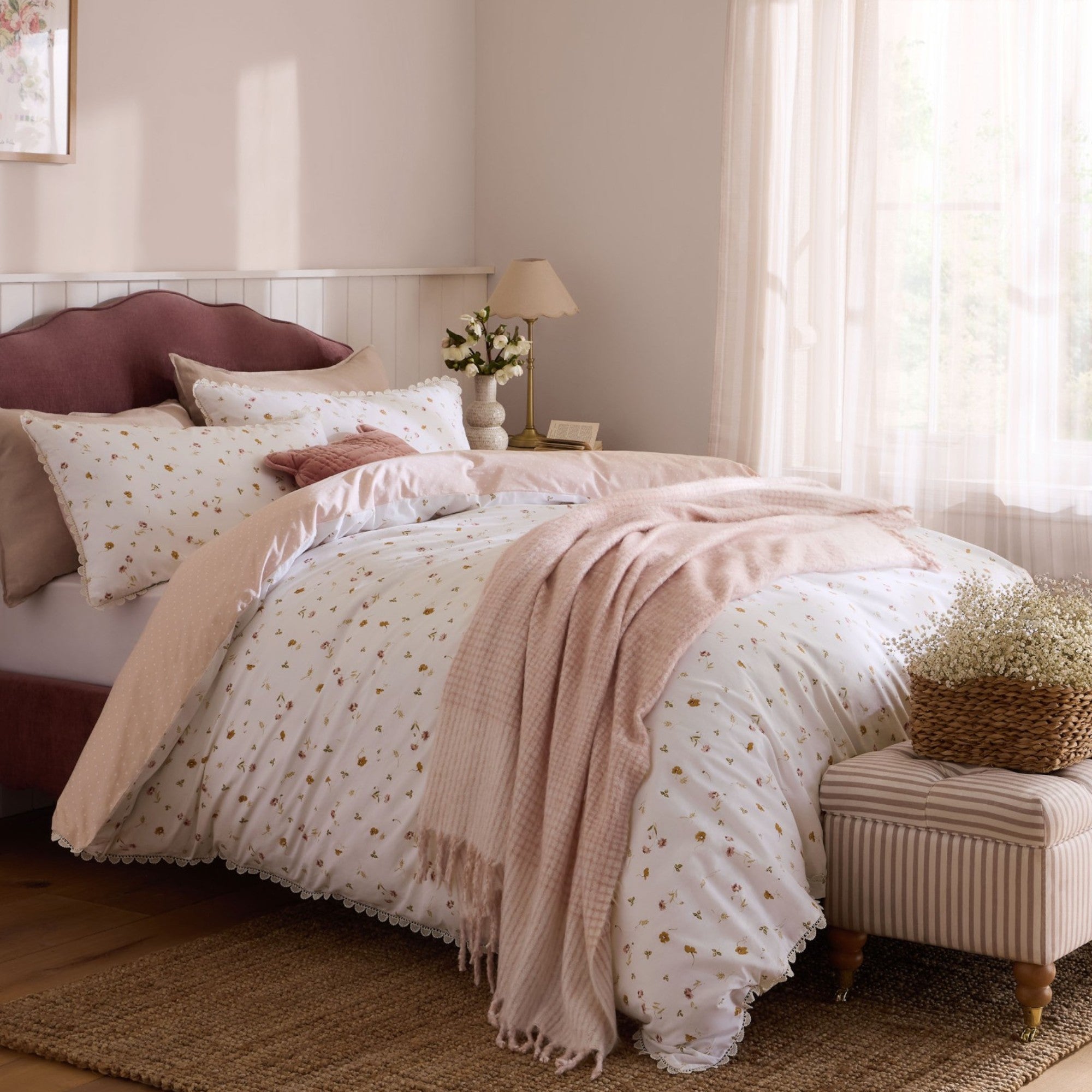 Neve Floral Duvet Cover Set in Plaster Pink