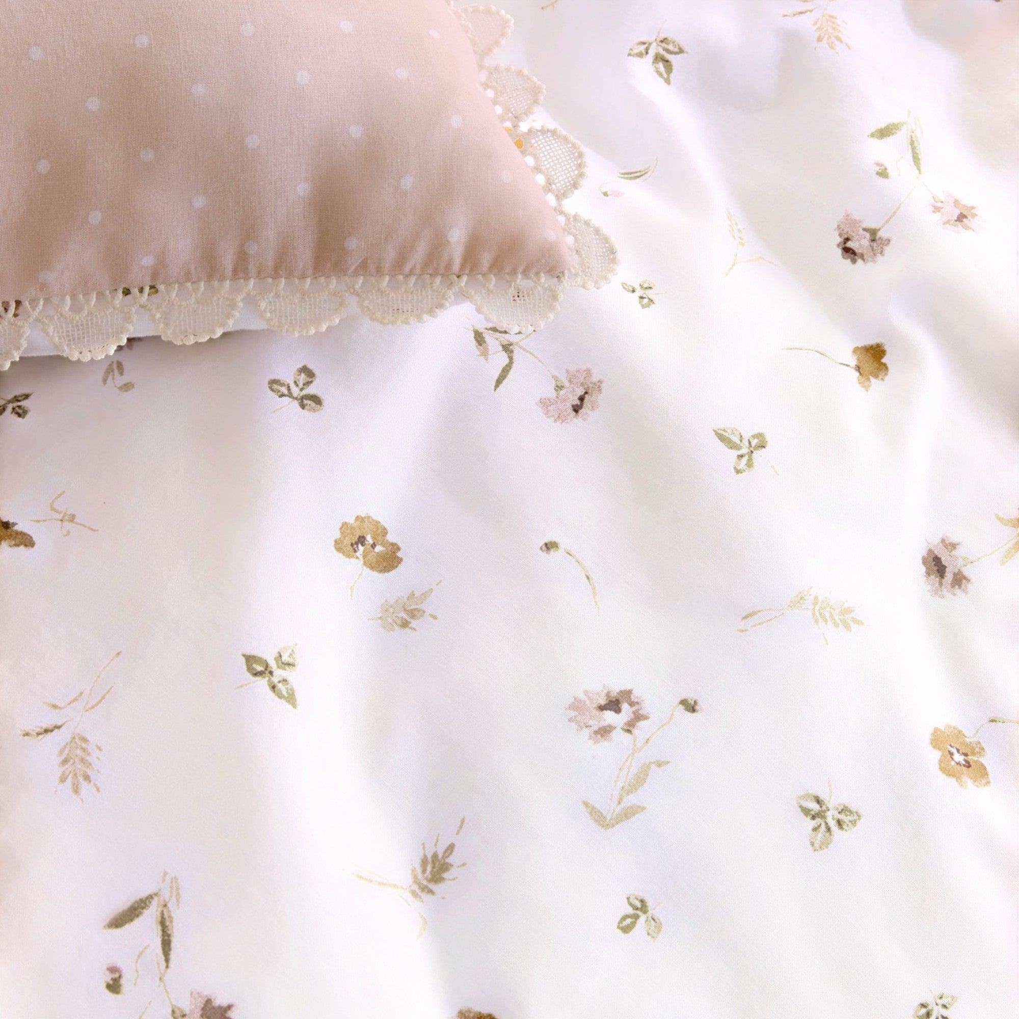 Neve Floral Duvet Cover Set in Plaster Pink