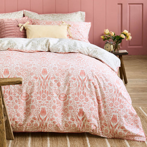 Ashstead Damask Duvet Cover Set in Natural Coral