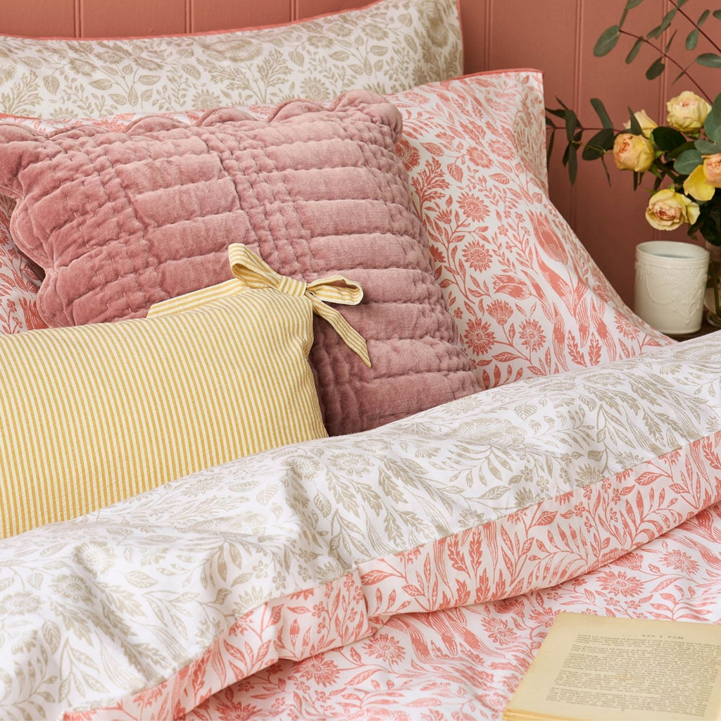 Ashstead Damask Duvet Cover Set in Natural Coral