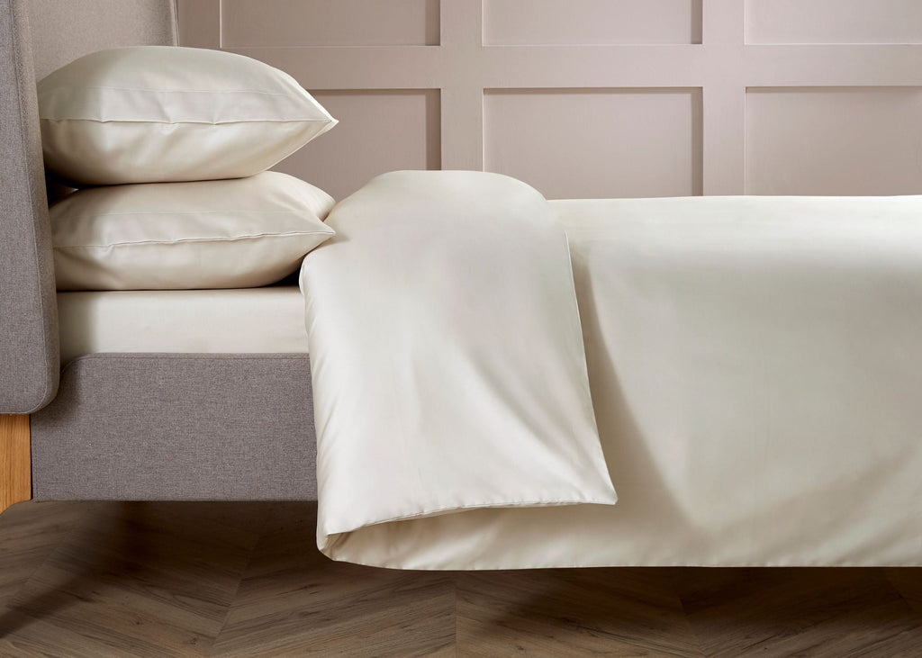 Christy "400 TC Sateen" Plain Dyed Sheets in Linen