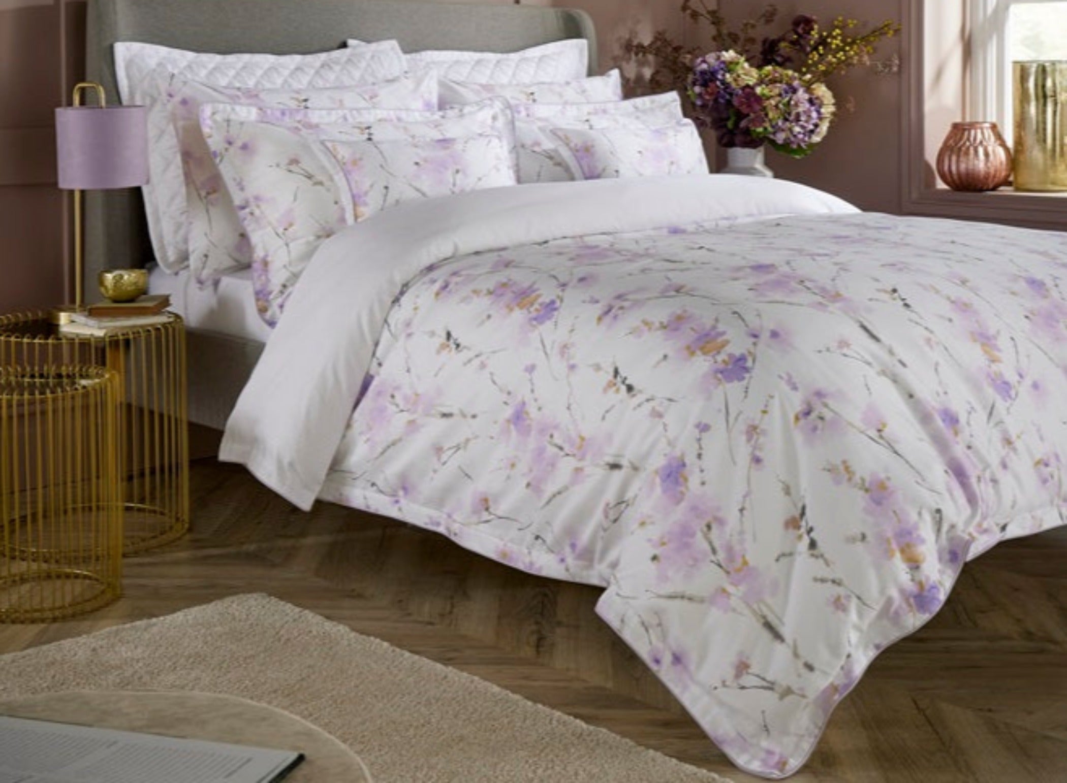 Christy "Mimosa" Comforter & Sheet Sets in Lilac