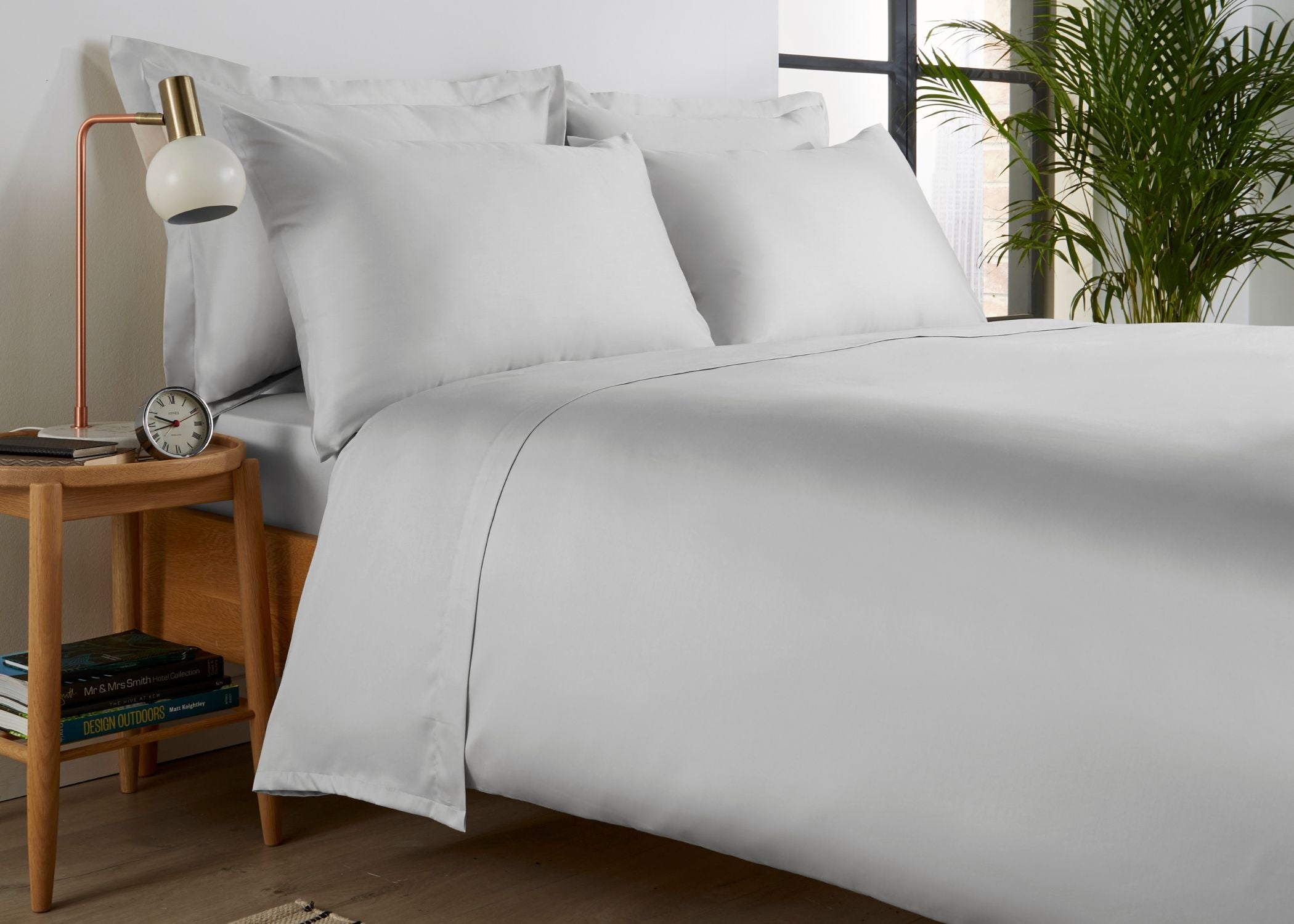 Christy "400 TC Sateen" Plain Dyed Sheets in Colour Platinum