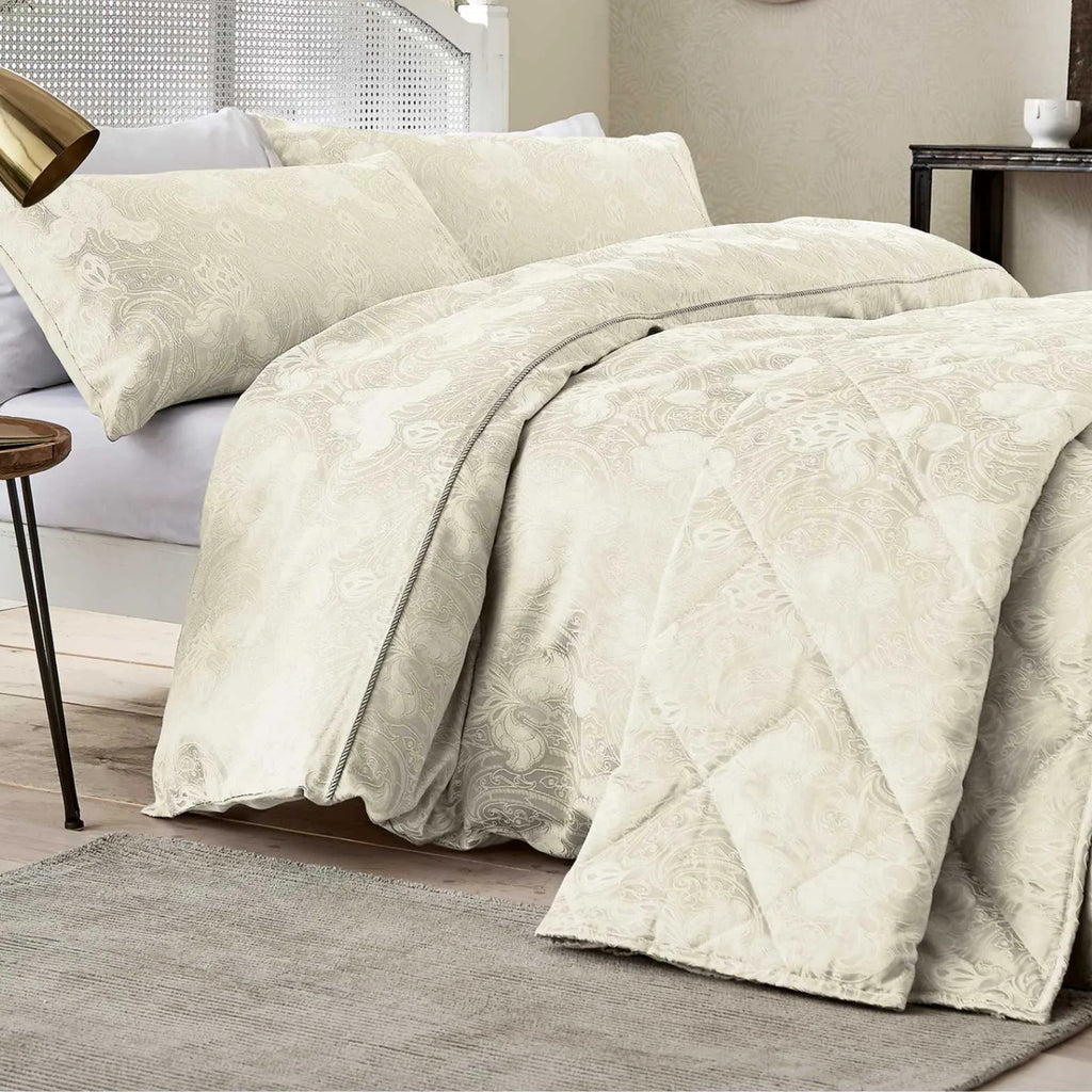 Ashbee Duvet Cover Set in Ivory