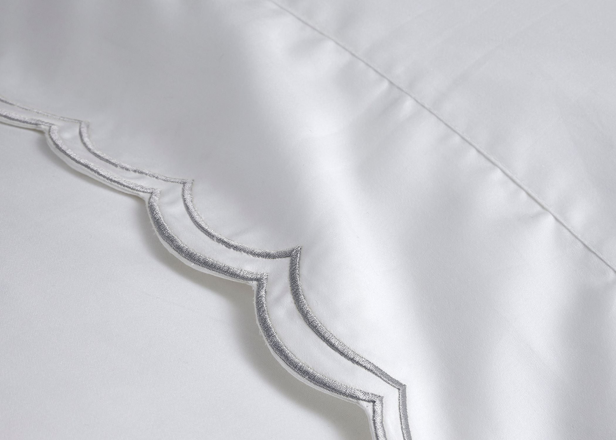 Christy "Scallop Edge" Filled Cushion in Silver