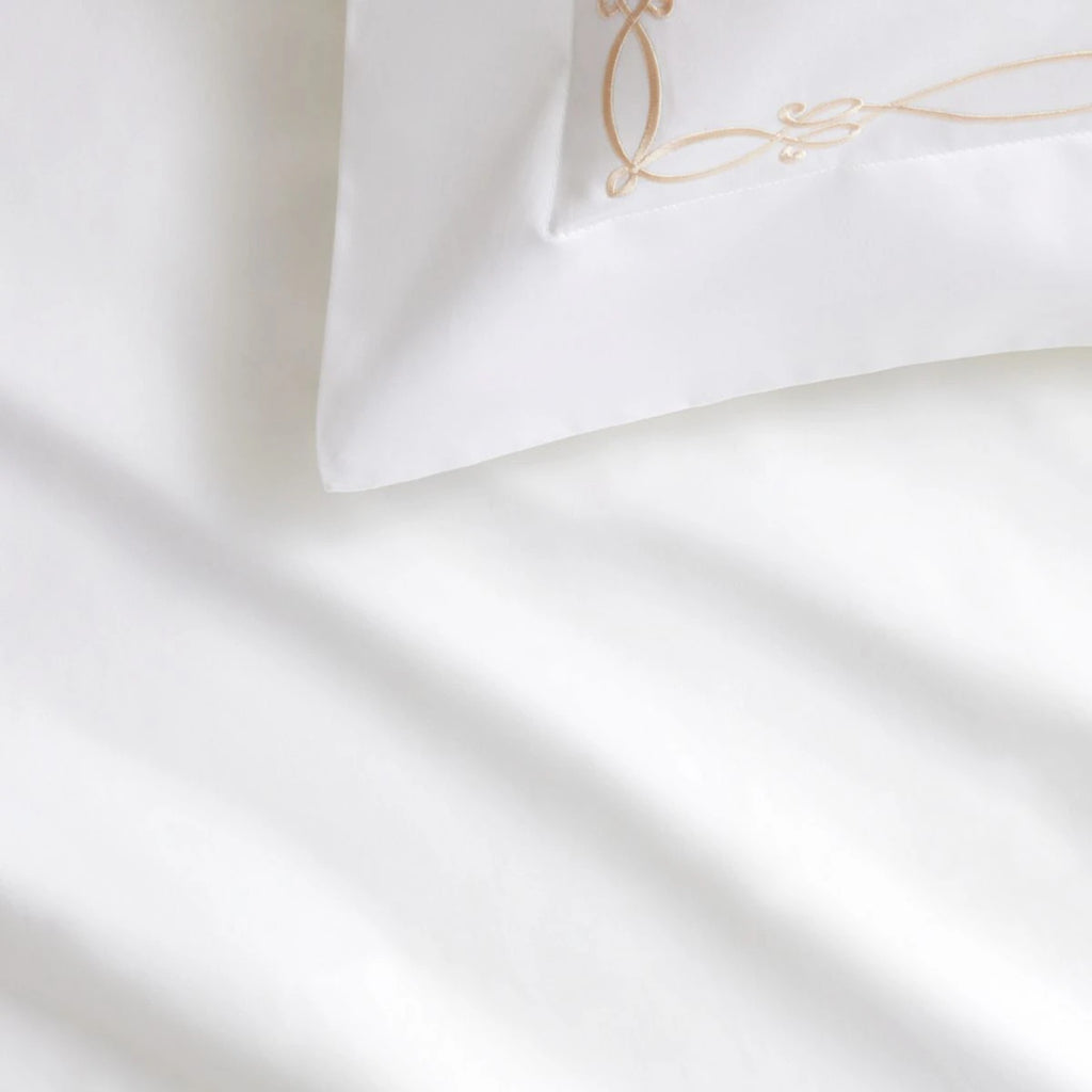 Palais Trellis 1200 TC Duvet Cover in Snow