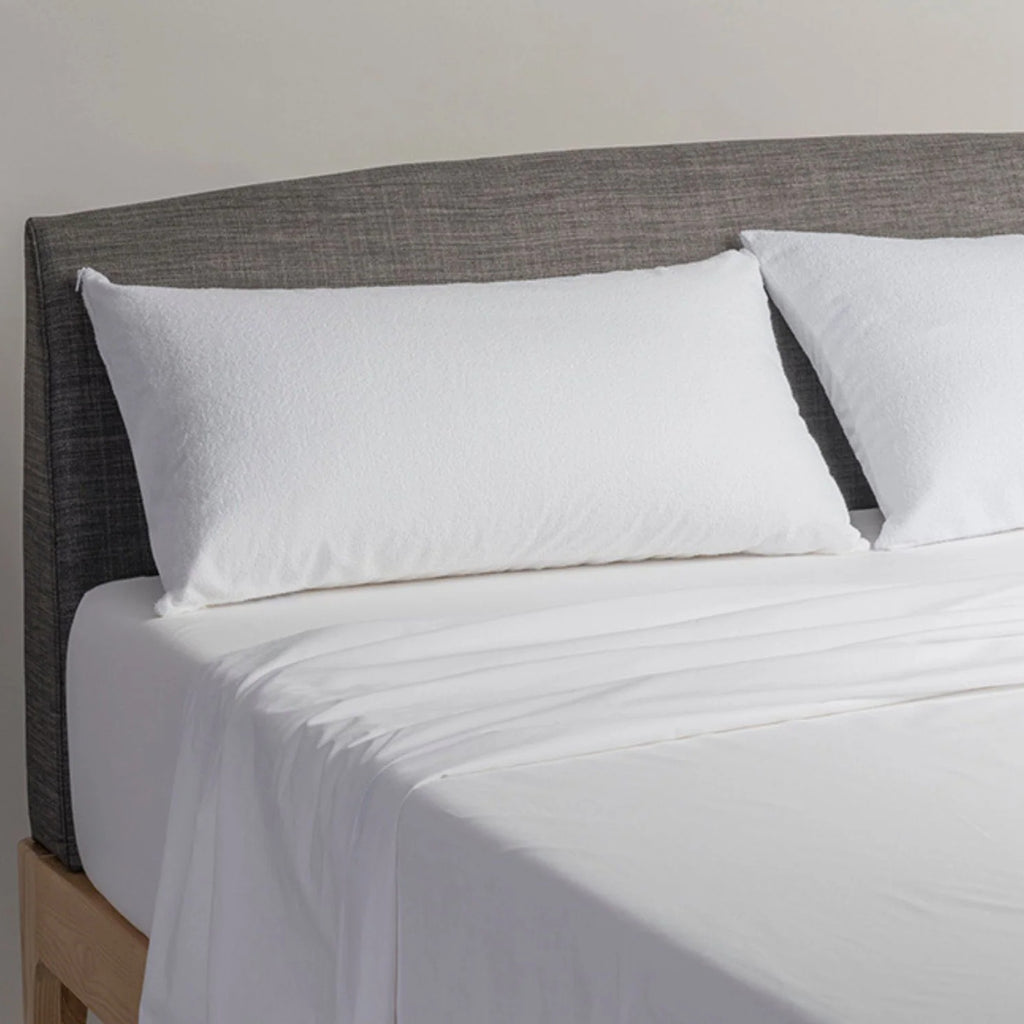 Velfont "Babylon" Pillow Protector in White