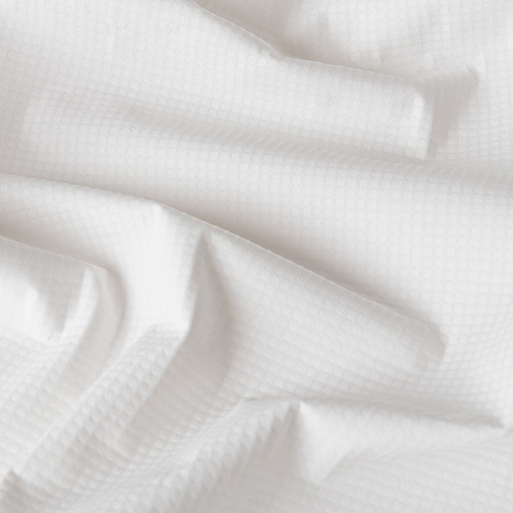 Frost 100% cotton Thermo-regulating pillow Protector in White